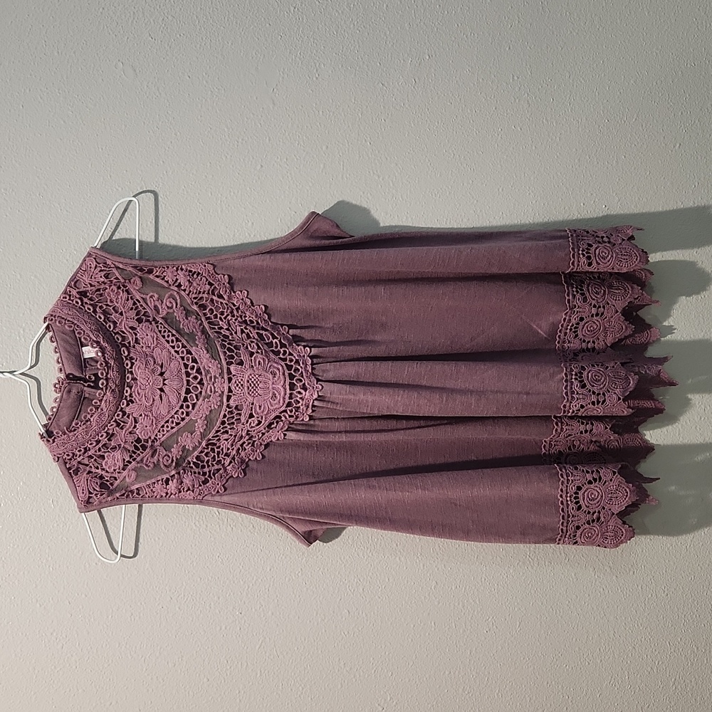 Purple High Neck Tank with Lace Detailing Size Medium